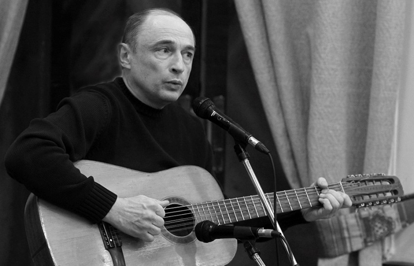 Андрей Крамаренко