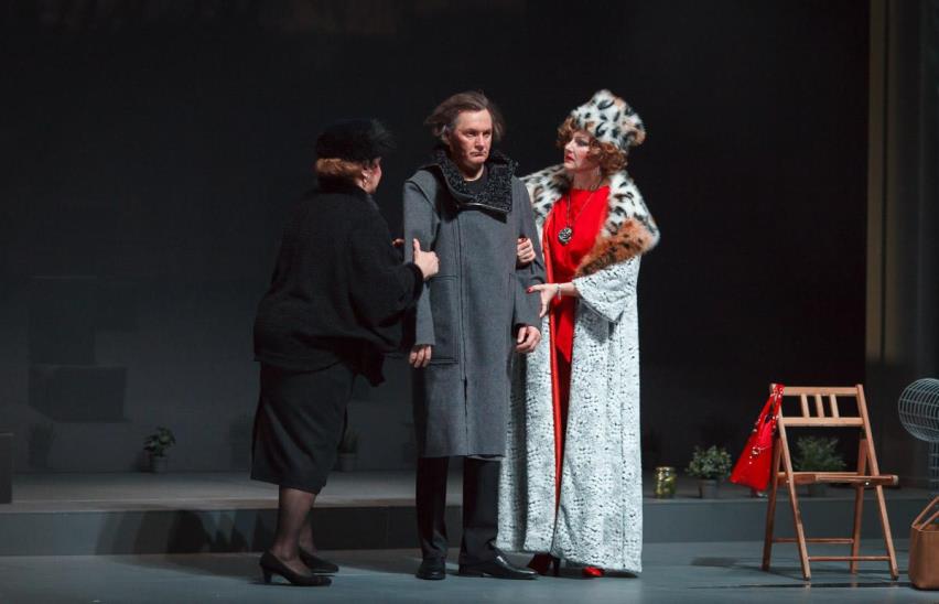 Девичник над вечным покоем