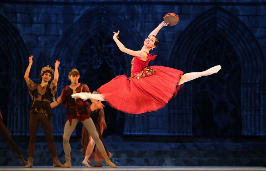 Эсмеральда.