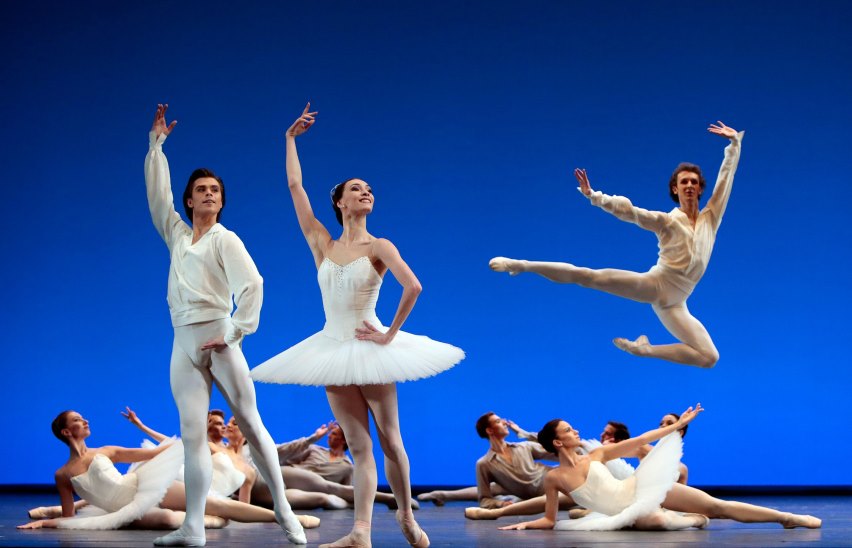 Кармен-сюита , Этюды , Забытая земля