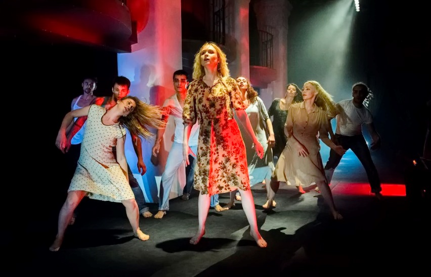 Кто убил Кармен?