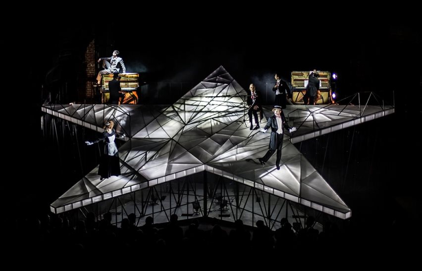 Кузмин. Форель разбивает лёд