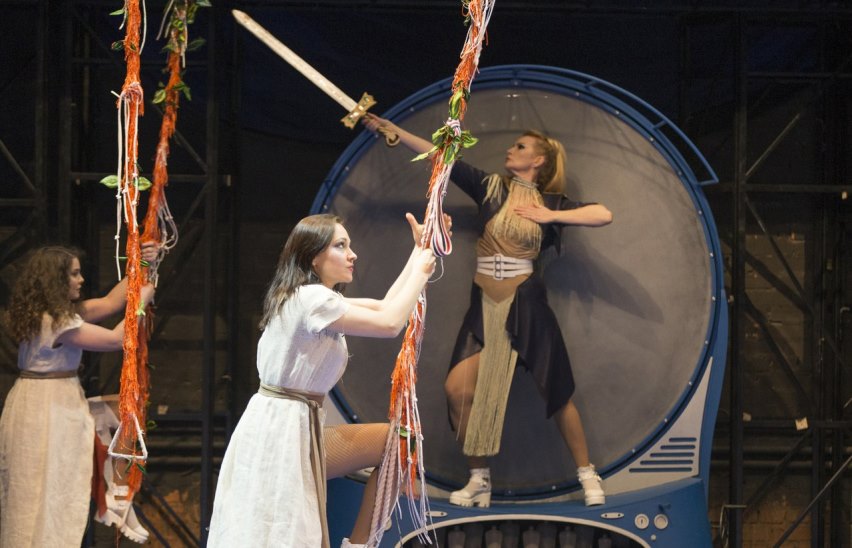 Матри-Архат