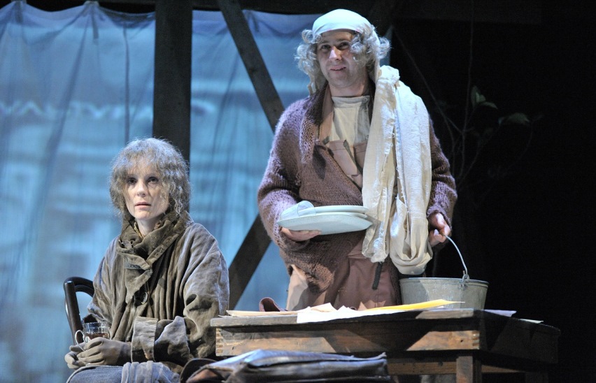 После занавеса