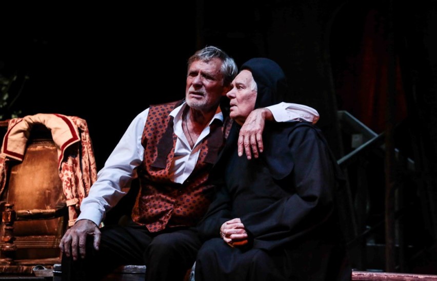 Самая большая маленькая драма