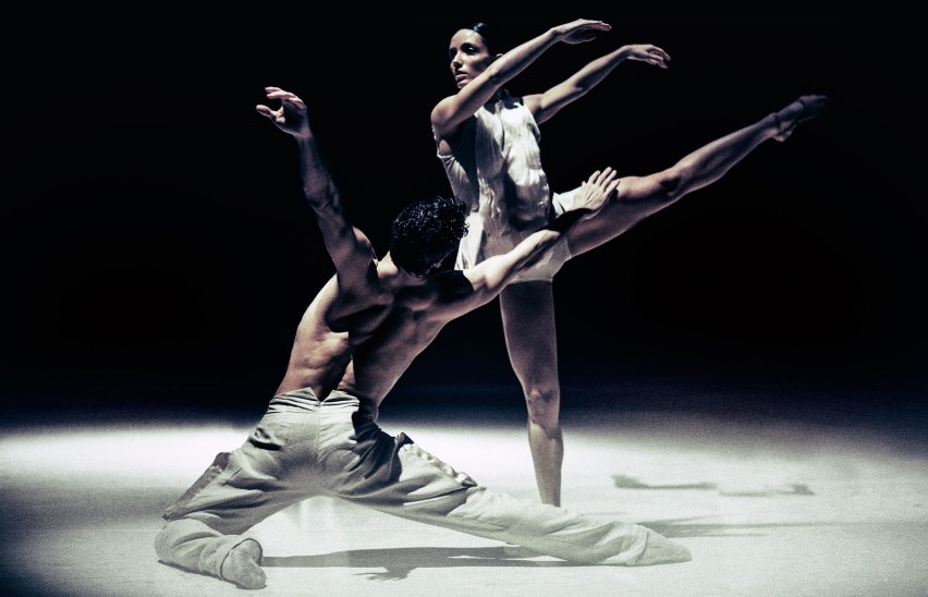 Shoot the Moon, Solo Echo, Stop-Motion