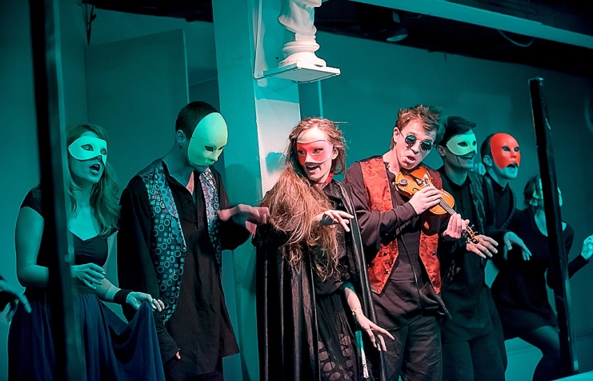 Собранье пестрых глав