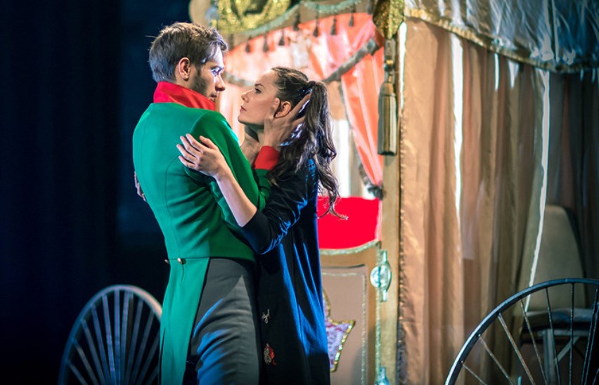 Старая, старая сказка