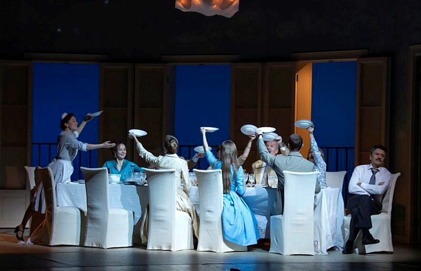 Суббота, воскресенье, понедельник