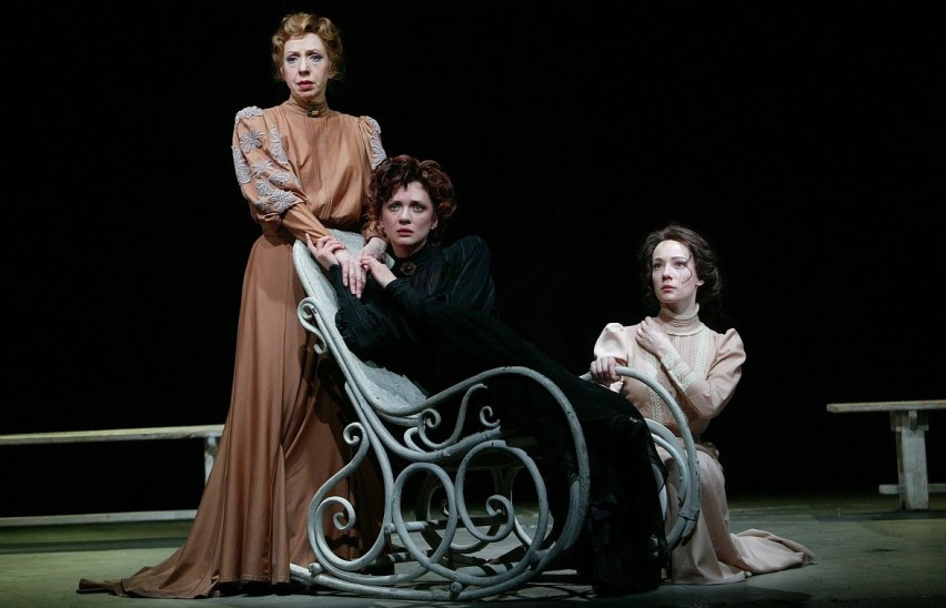 Три сестры (Новая редакция спектакля)