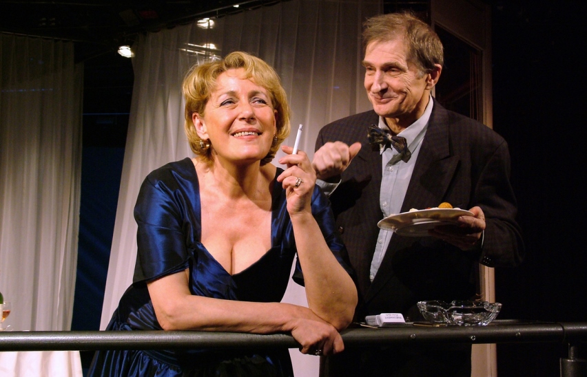 В тени виноградника