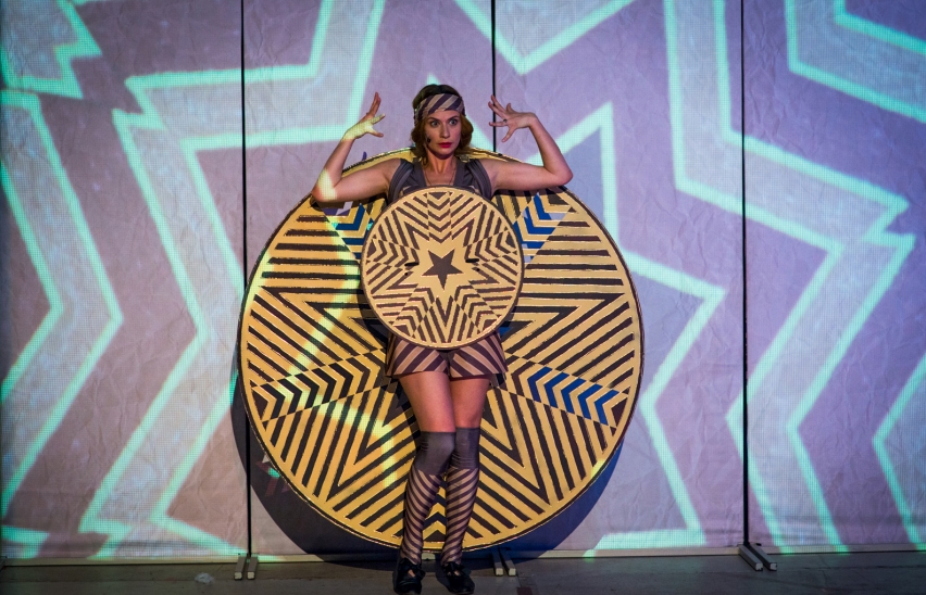 Зойкина квартира