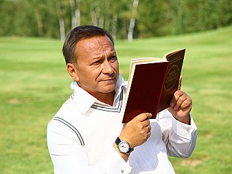 Игорь Угольников