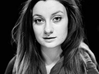 Александра Аронс