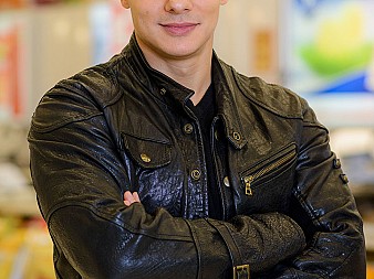 Александр Новин