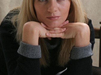 Анна Ардова