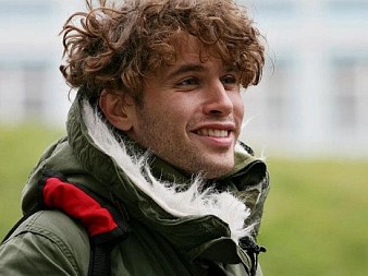 Павел Артемьев