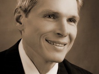 Андрей Айсин