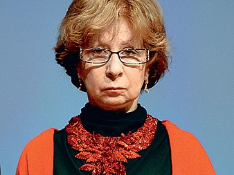 Лия Ахеджакова