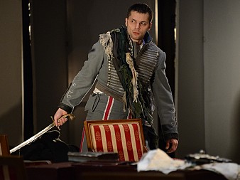 Александр Леонтьев