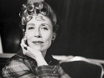 Инна Чурикова