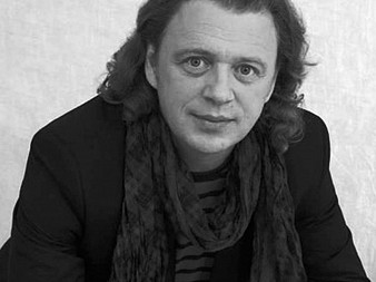 Олег Леушин