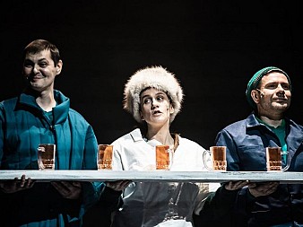 Прыг-скок, обвалился потолок