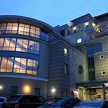 На Страстном центр